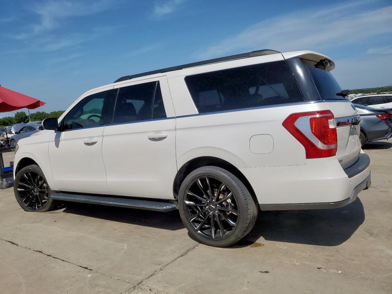2019 FORD EXPEDITION MAX XLT photo 3