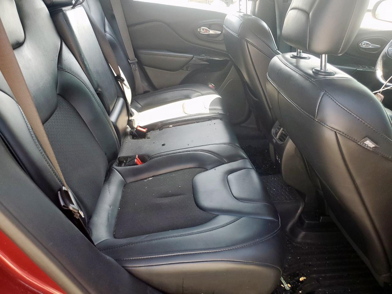 2021 JEEP CHEROKEE LATITUDE PLUS photo 31