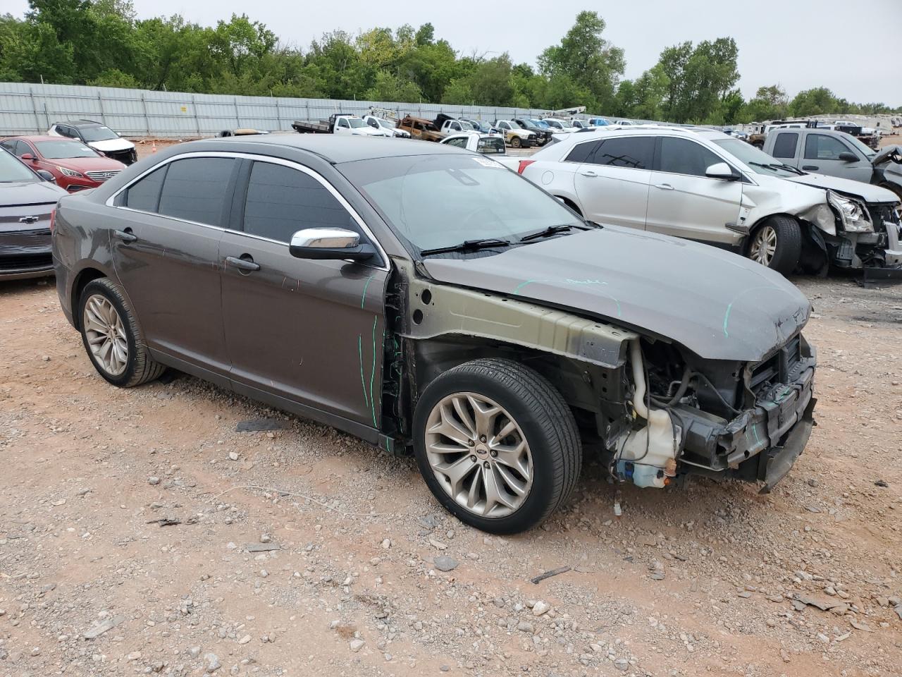 2019 FORD TAURUS LIMITED photo 4