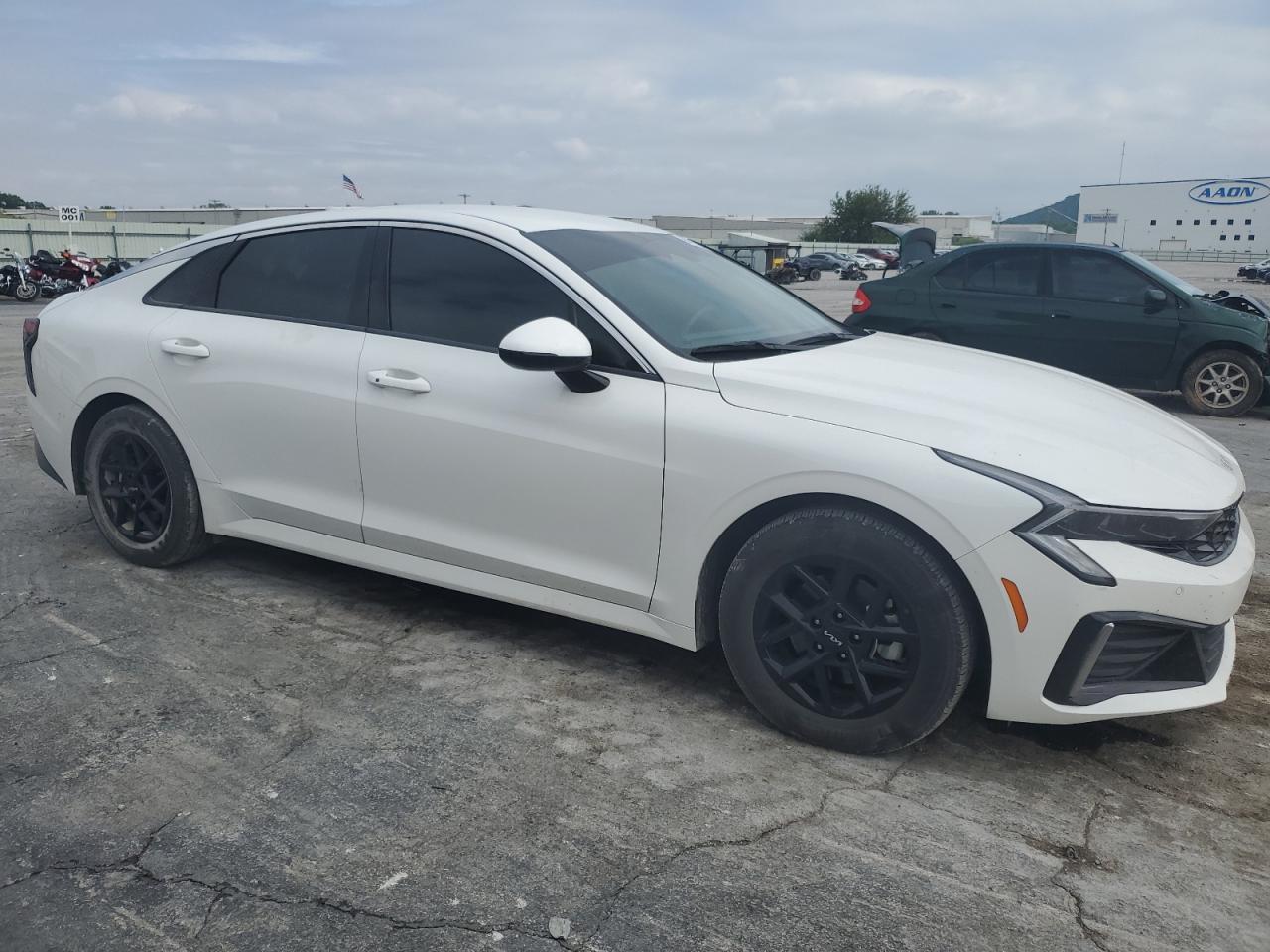2025 KIA K5 LXS photo 10