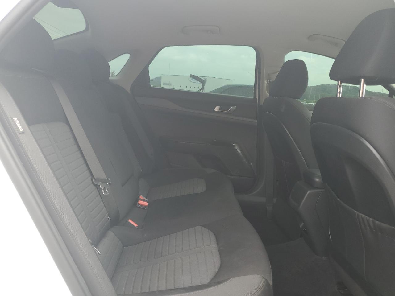 2025 KIA K5 LXS photo 28