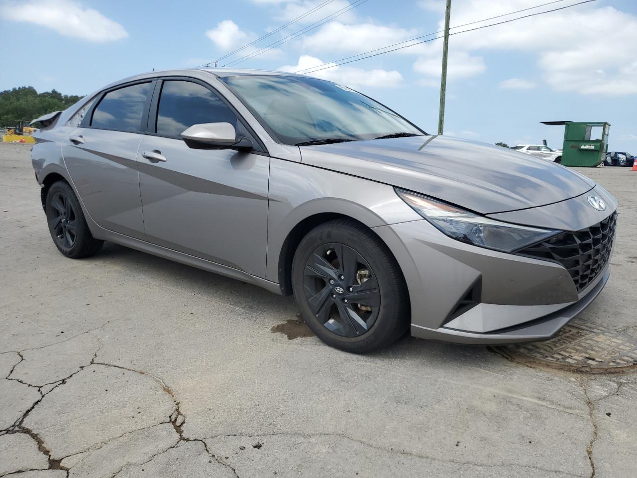 2023 HYUNDAI ELANTRA SEL photo 7