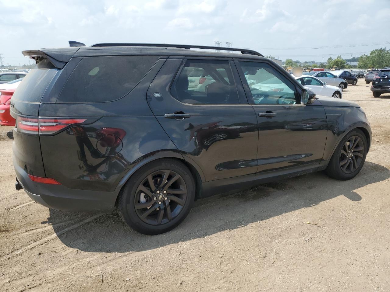 2018 LAND ROVER DISCOVERY HSE LUXURY photo 3