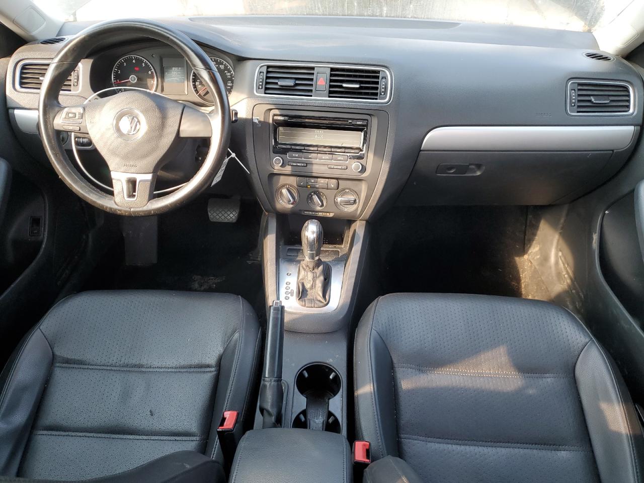 2013 VOLKSWAGEN JETTA SE photo 15