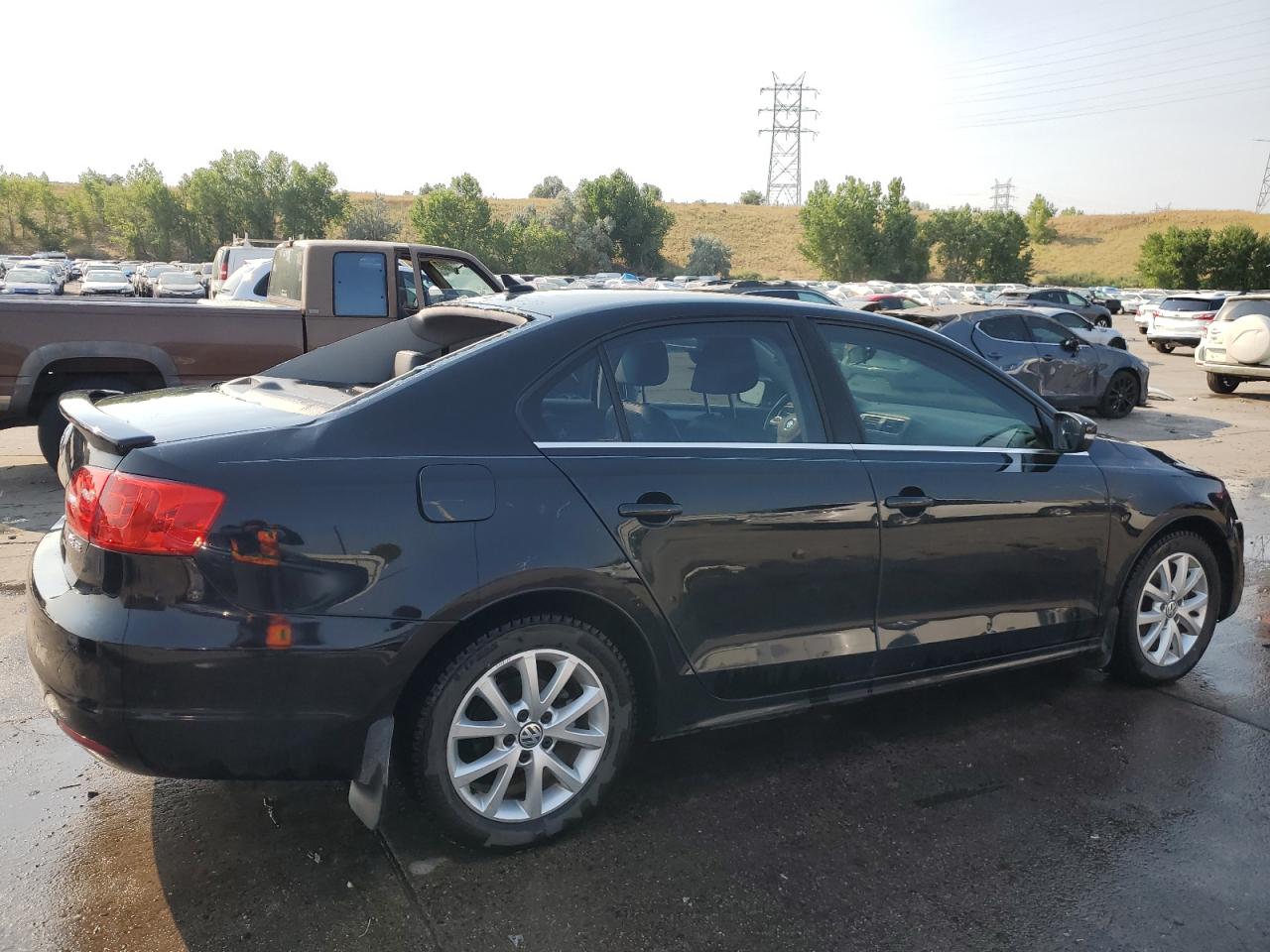 2013 VOLKSWAGEN JETTA SE photo 5