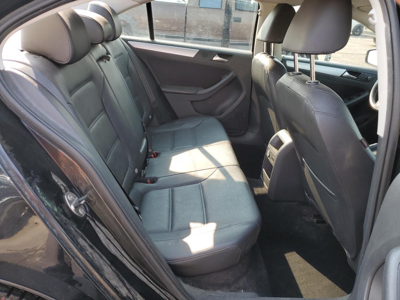 2013 VOLKSWAGEN JETTA SE photo 19