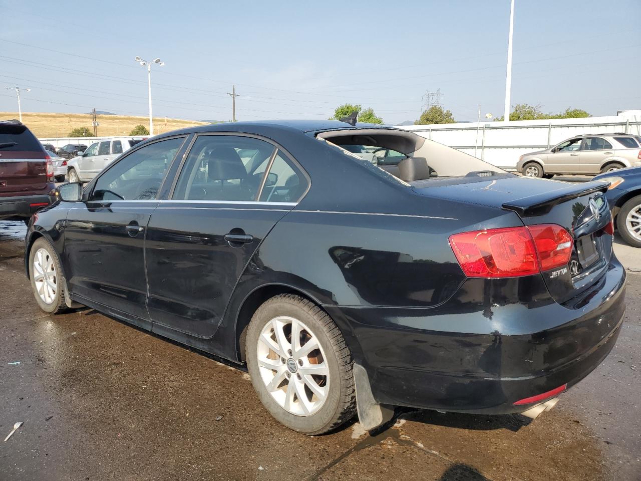 2013 VOLKSWAGEN JETTA SE photo 3
