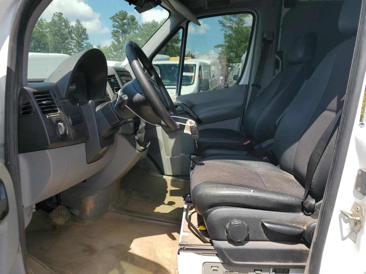 2017 MERCEDES-BENZ SPRINTER 2500 photo 13