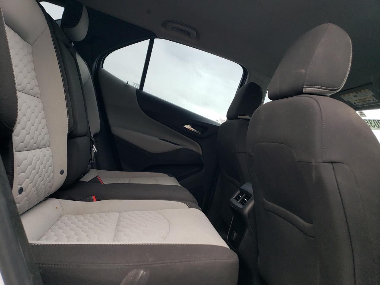 2018 CHEVROLET EQUINOX LS photo 10