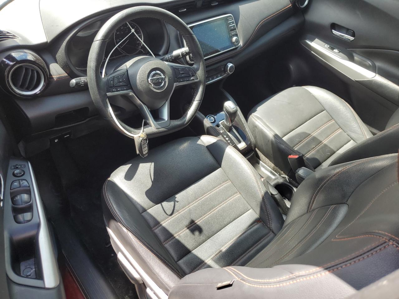 2020 NISSAN KICKS SR photo 15