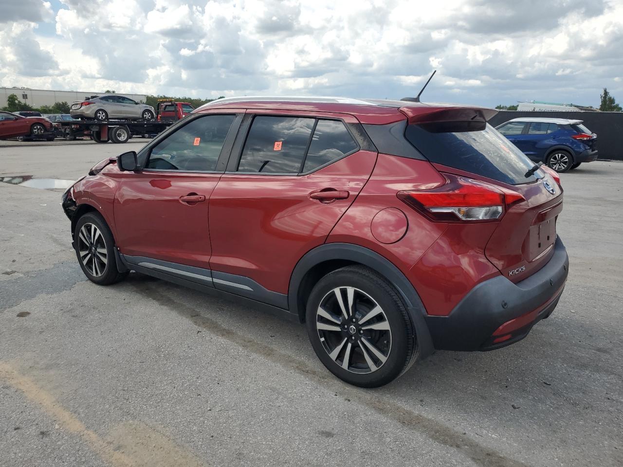 2020 NISSAN KICKS SR photo 3