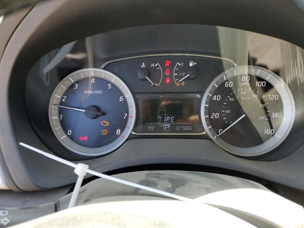 2015 NISSAN SENTRA S photo 17