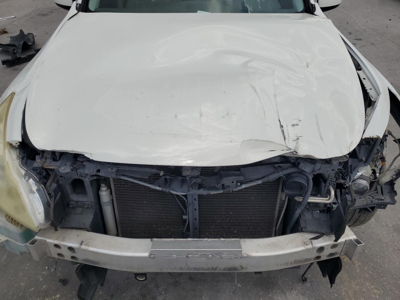 2012 INFINITI G37 photo 21