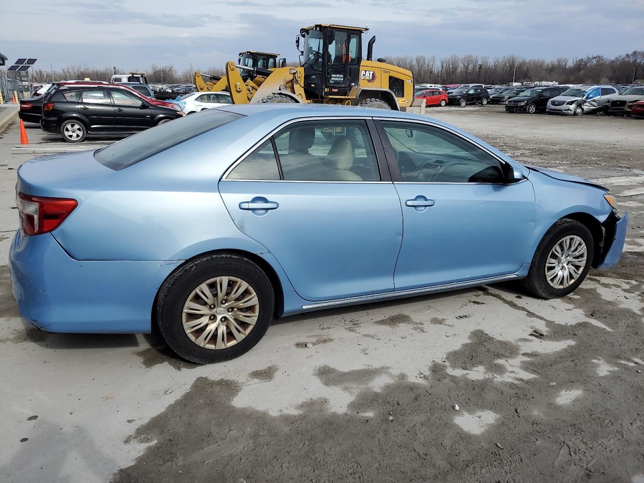 2012 TOYOTA CAMRY BASE photo 5