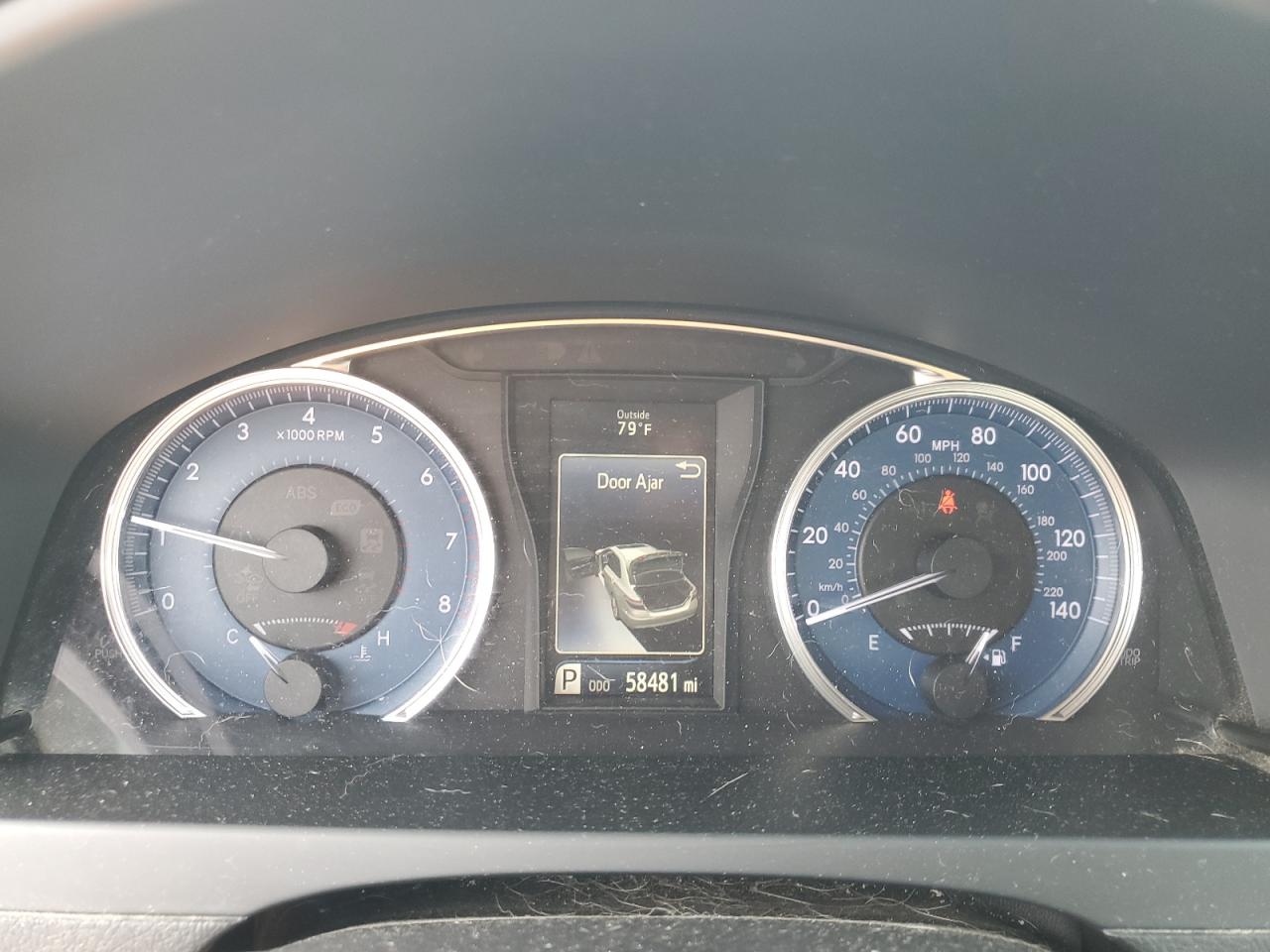 2016 TOYOTA CAMRY LE photo 33