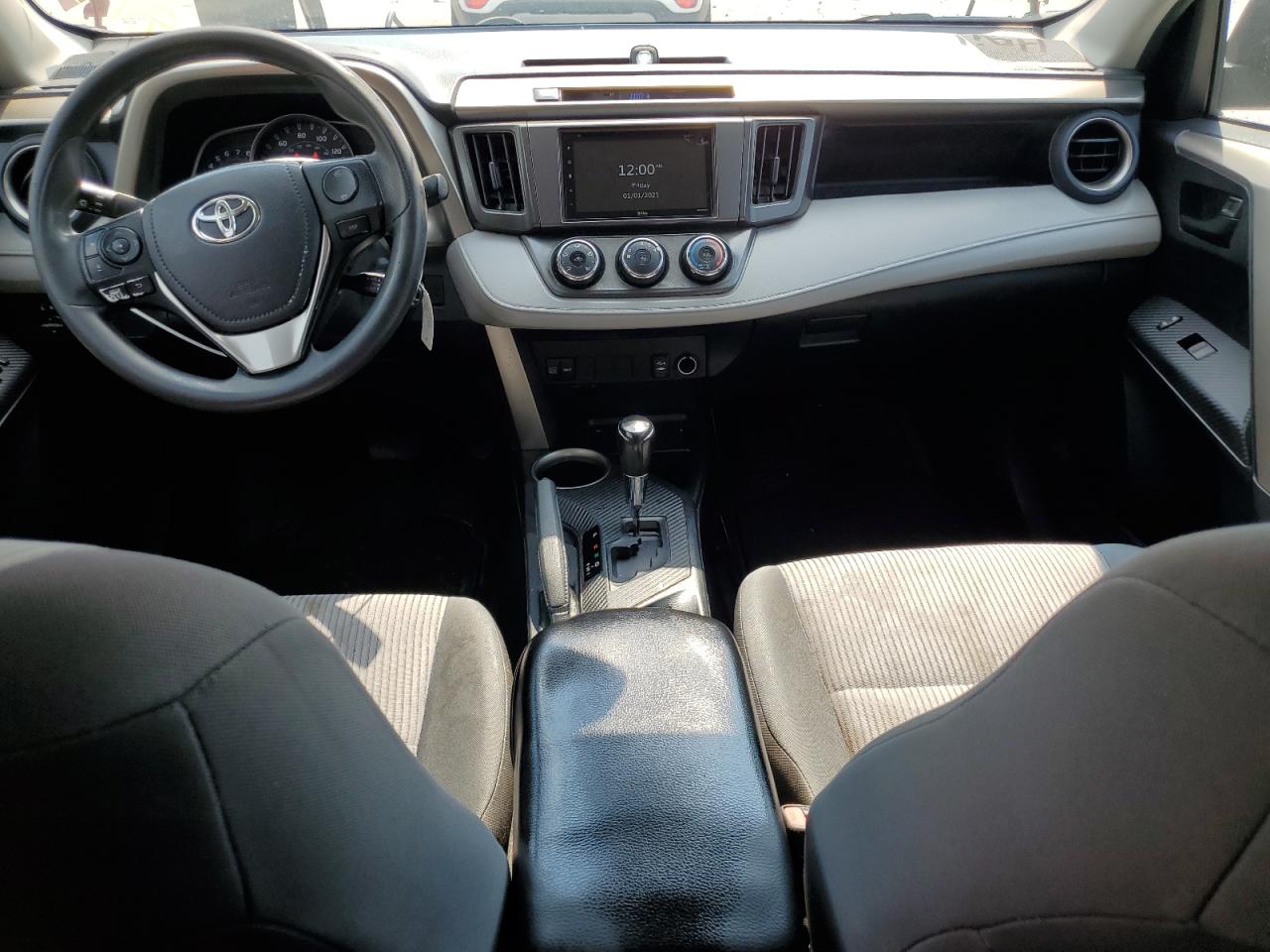 2014 TOYOTA RAV4 LE photo 22