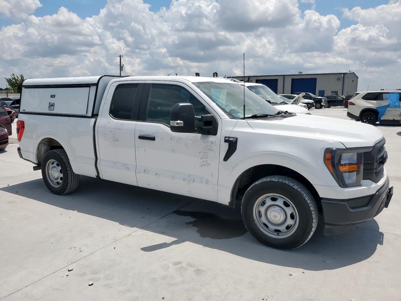 2023 FORD F150 photo 4