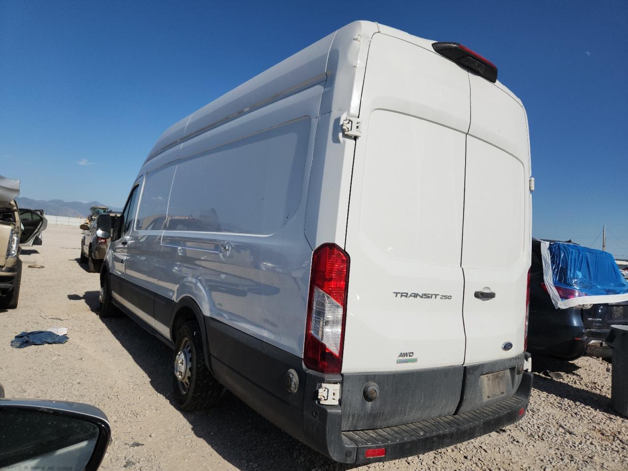 2020 FORD TRANSIT T-250 photo 3