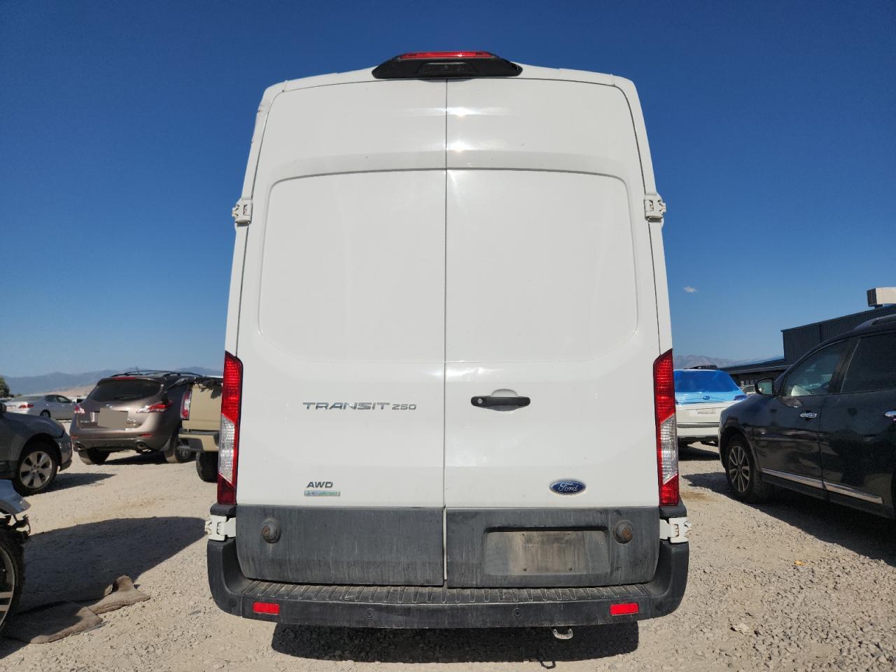 2020 FORD TRANSIT T-250 photo 11