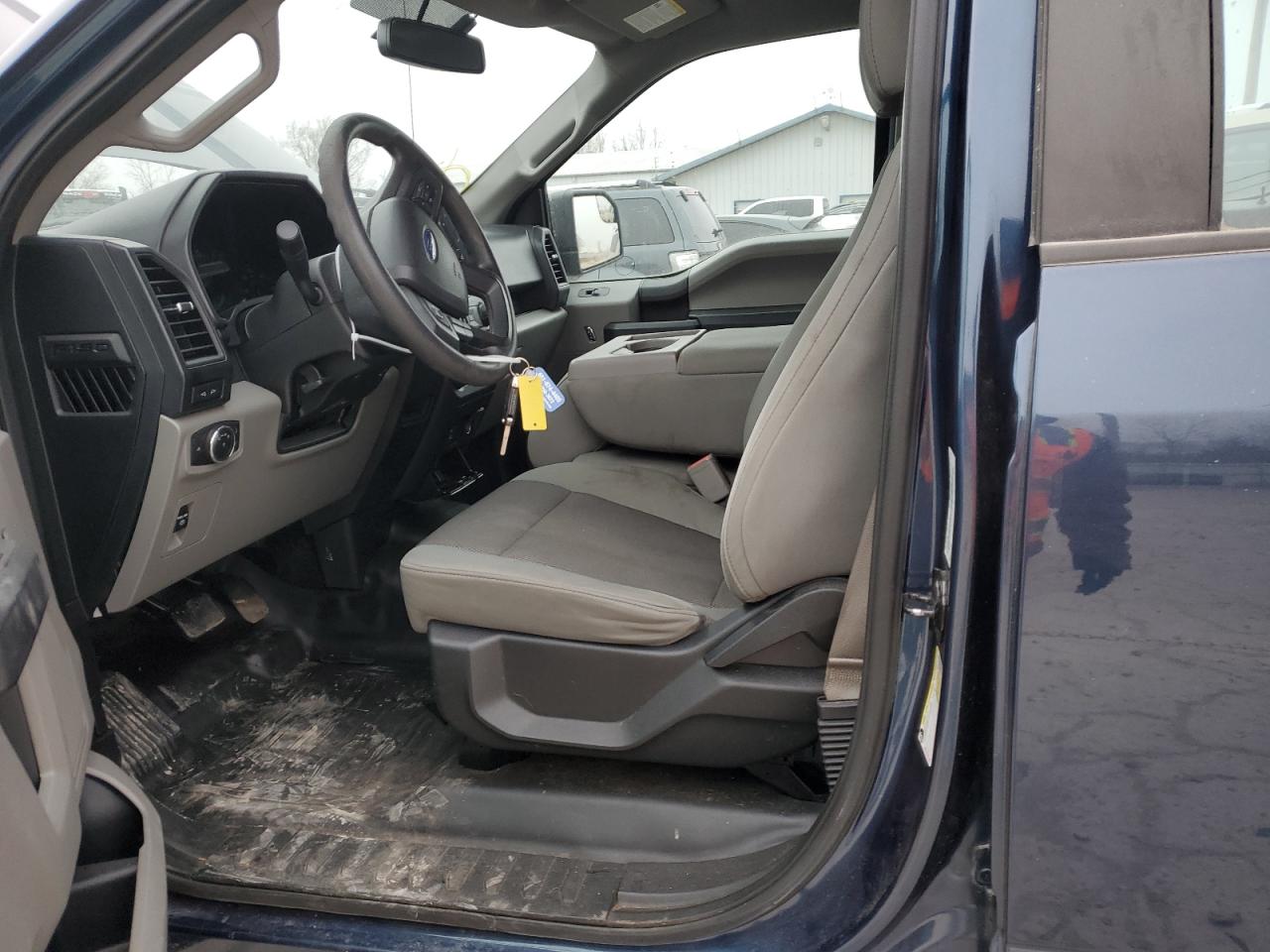 2017 FORD F150 SUPERCREW photo 19