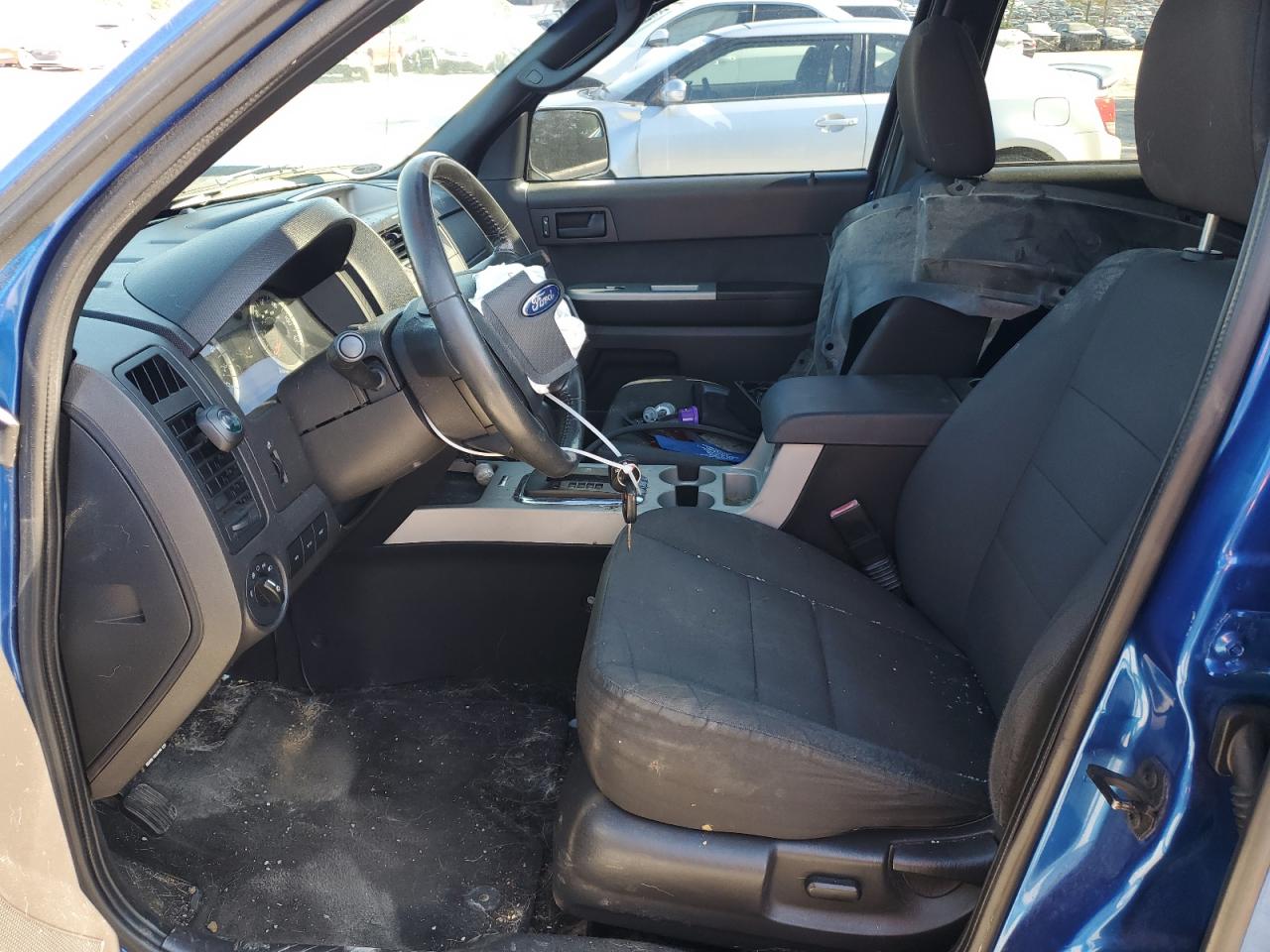 2011 FORD ESCAPE XLT photo 7