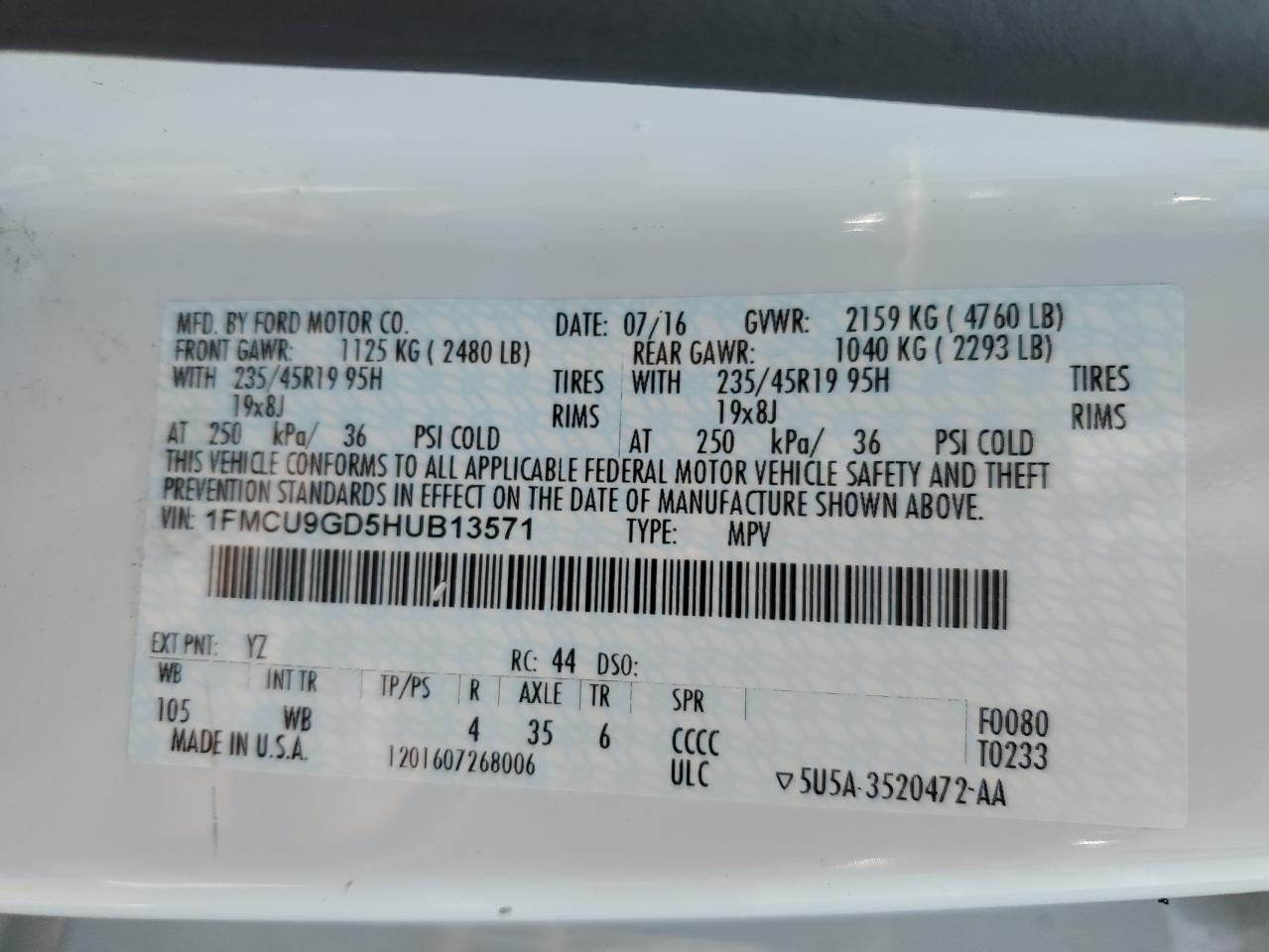 2017 FORD ESCAPE SE photo 37