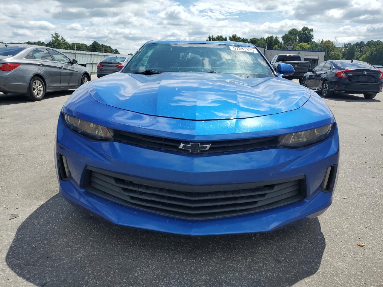 2017 CHEVROLET CAMARO LT photo 9