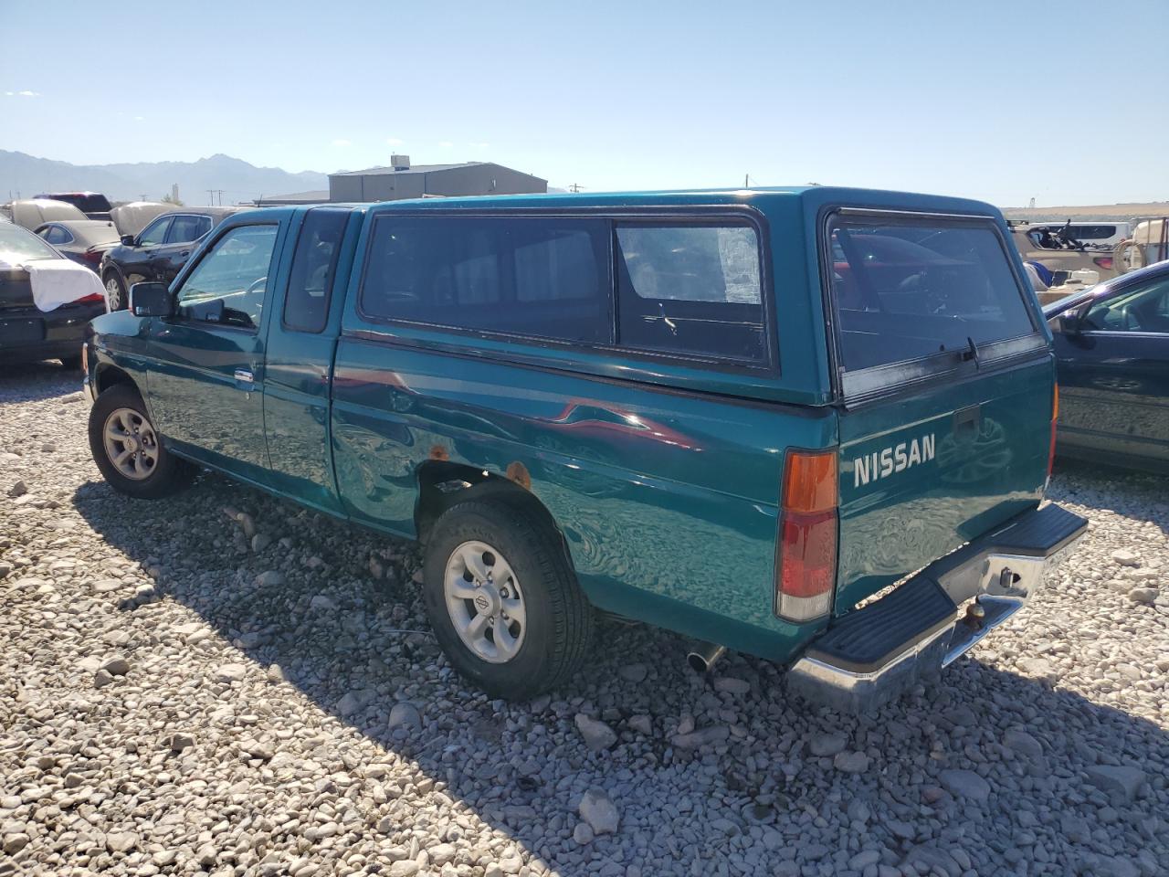1997 NISSAN TRUCK XE photo 3