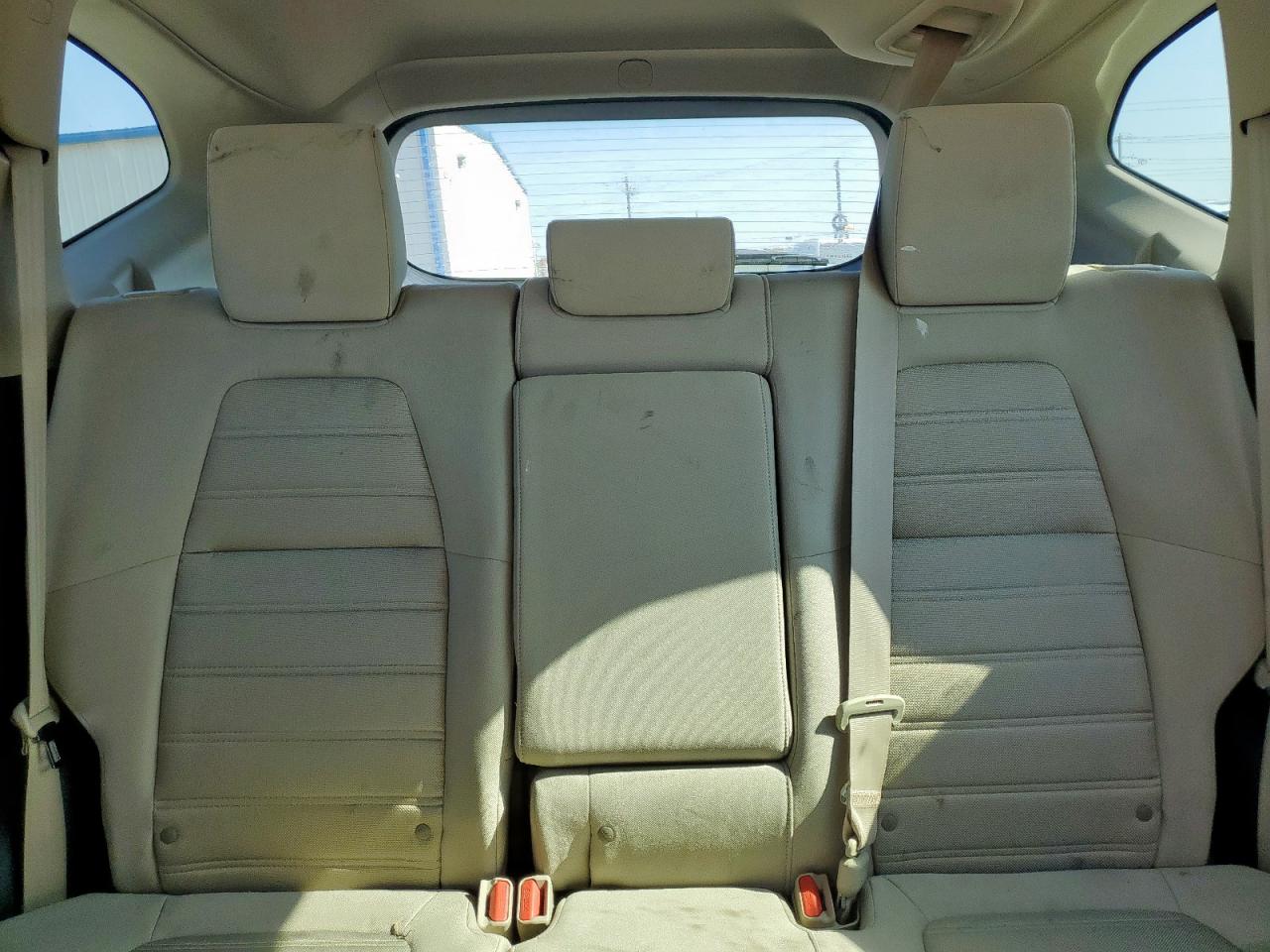 2017 HONDA CR-V LX photo 28