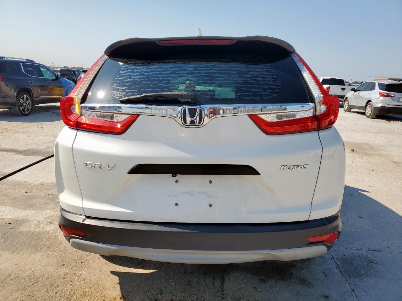 2017 HONDA CR-V LX photo 16