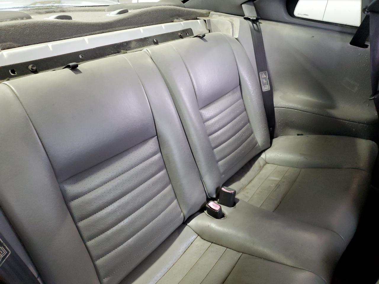 2002 FORD MUSTANG GT photo 19