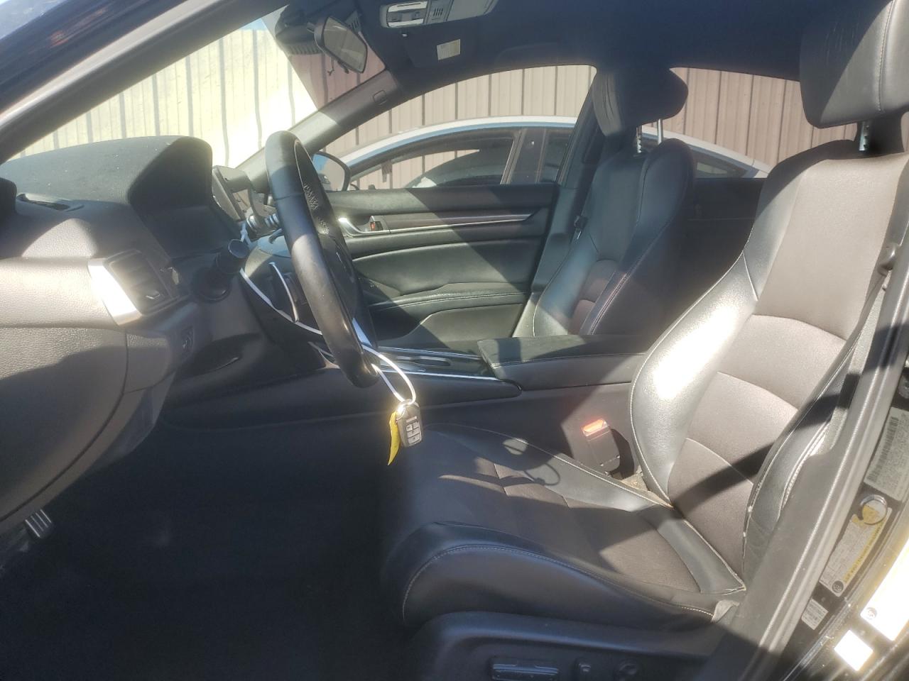 2018 HONDA ACCORD SPORT photo 13