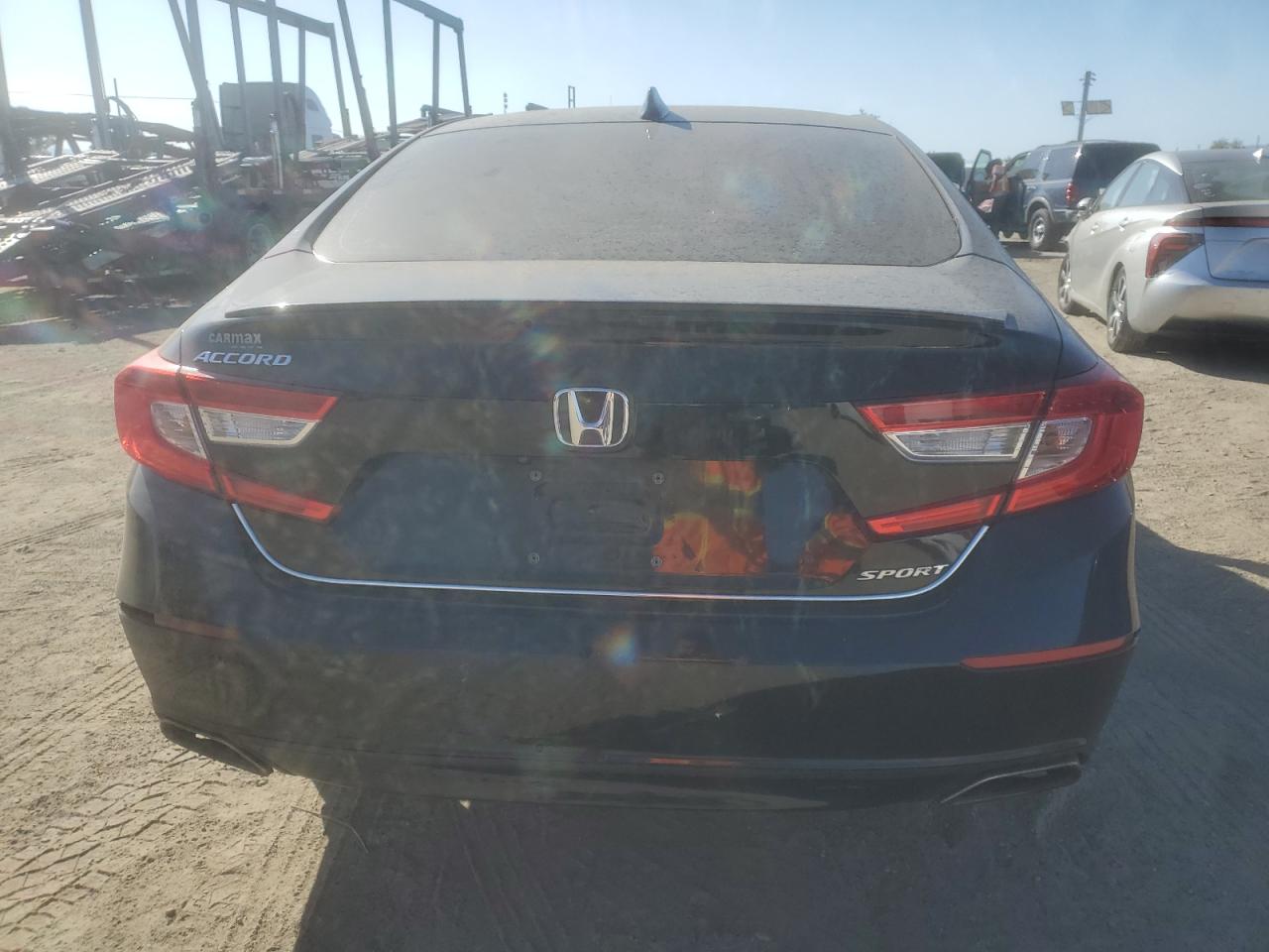 2018 HONDA ACCORD SPORT photo 11