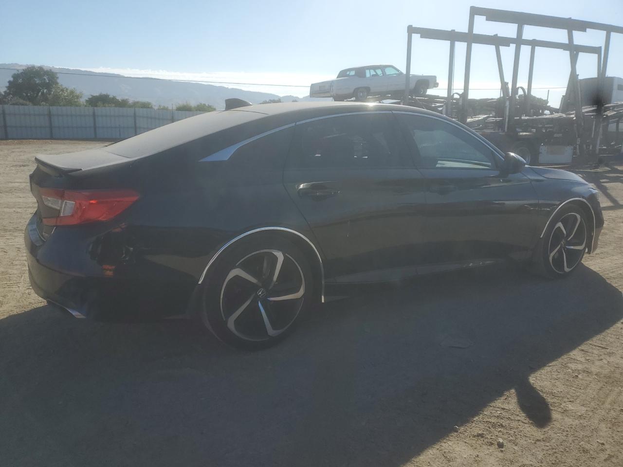 2018 HONDA ACCORD SPORT photo 5
