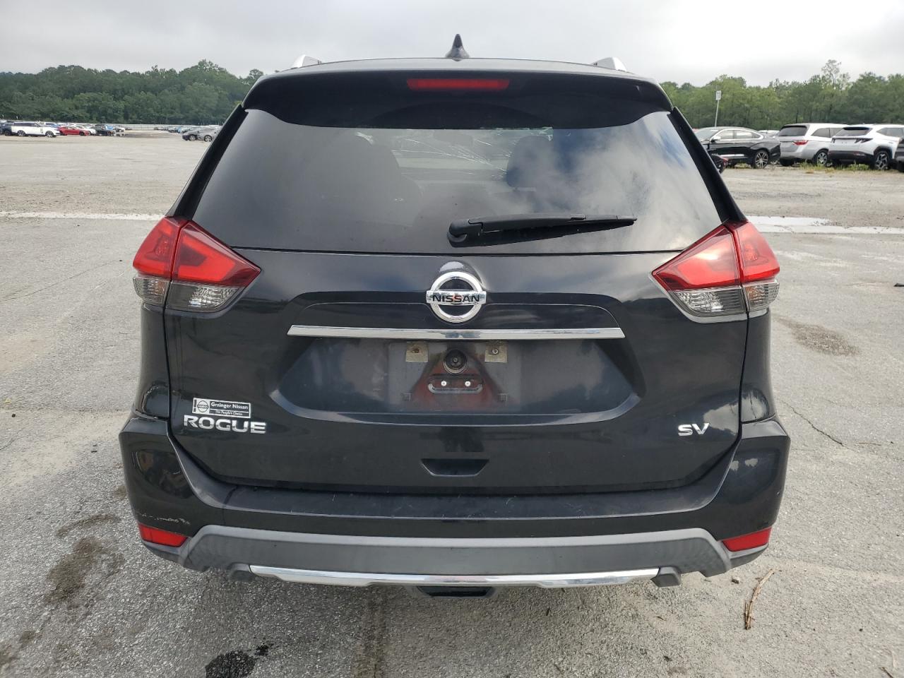 2018 NISSAN ROGUE SV photo 16