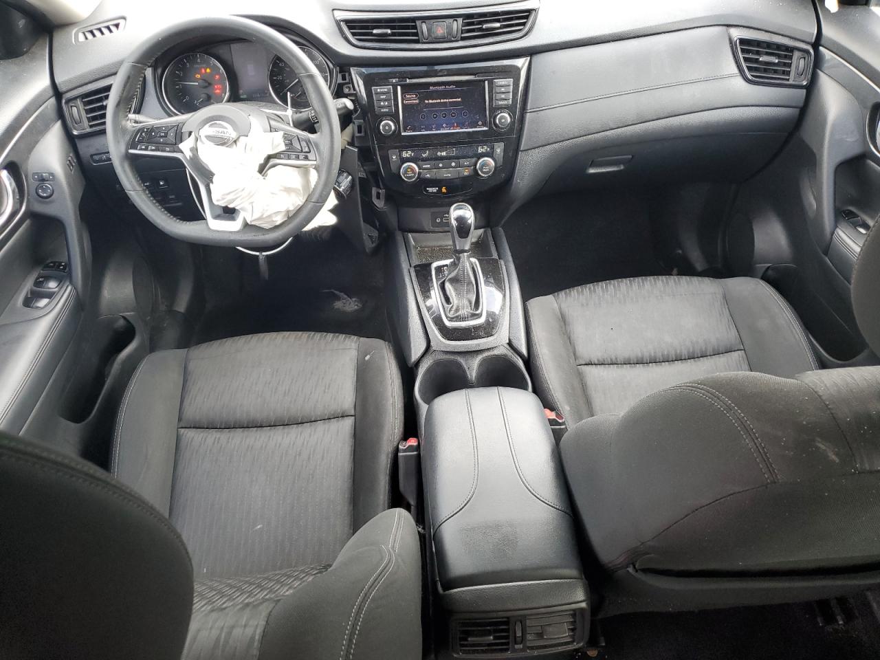 2018 NISSAN ROGUE SV photo 22