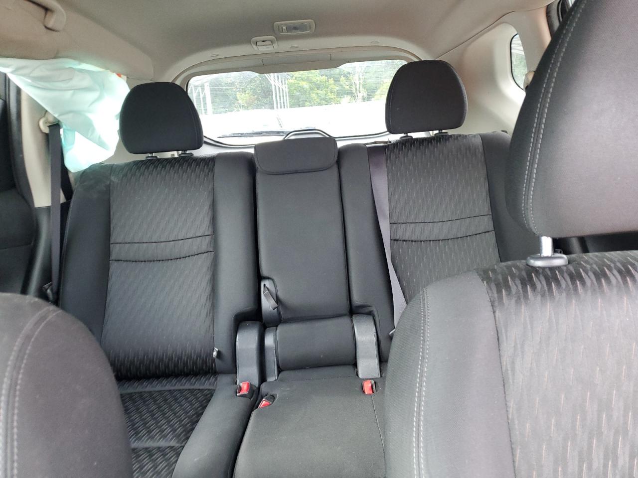 2018 NISSAN ROGUE SV photo 28