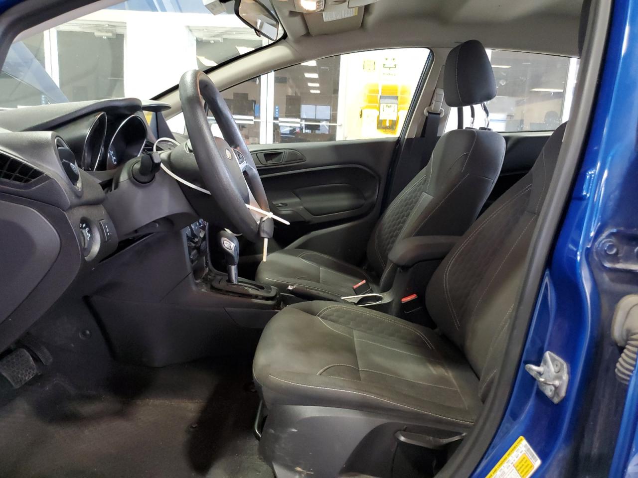 2018 FORD FIESTA SE photo 13