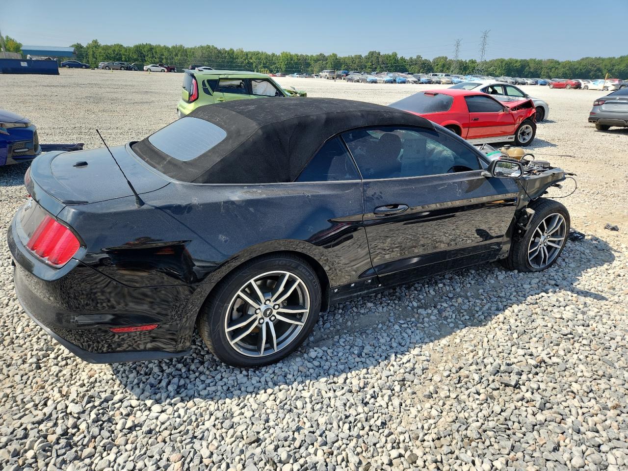 2015 FORD MUSTANG photo 5