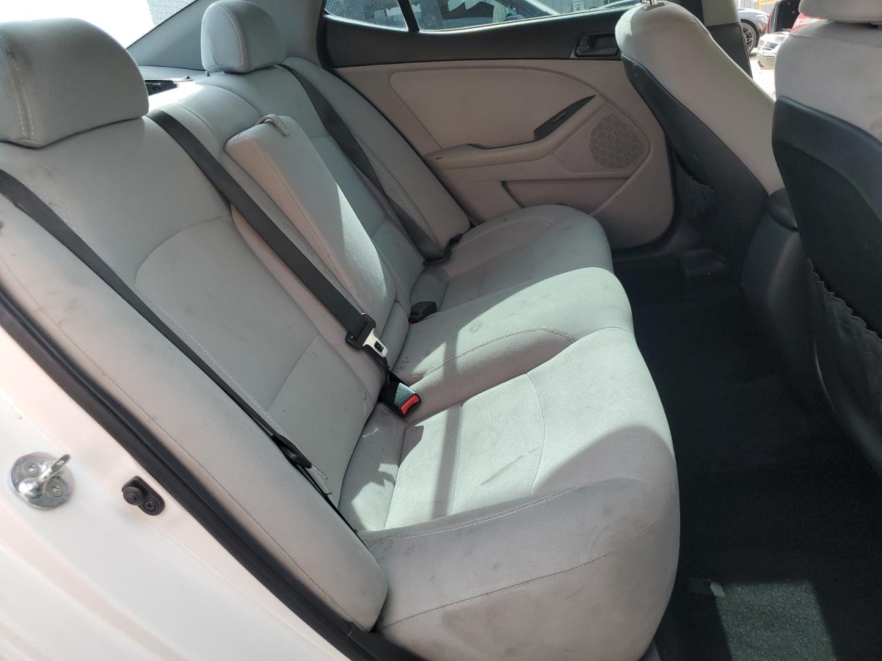 2014 KIA OPTIMA LX photo 10