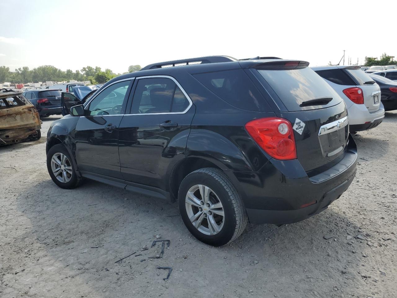 2013 CHEVROLET EQUINOX LT photo 2