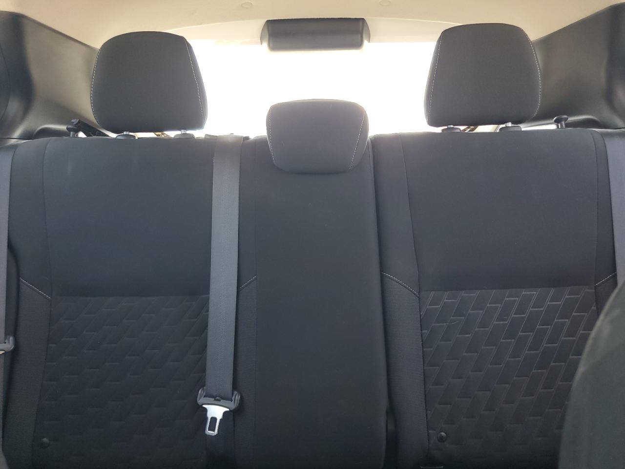 2021 NISSAN KICKS S photo 10