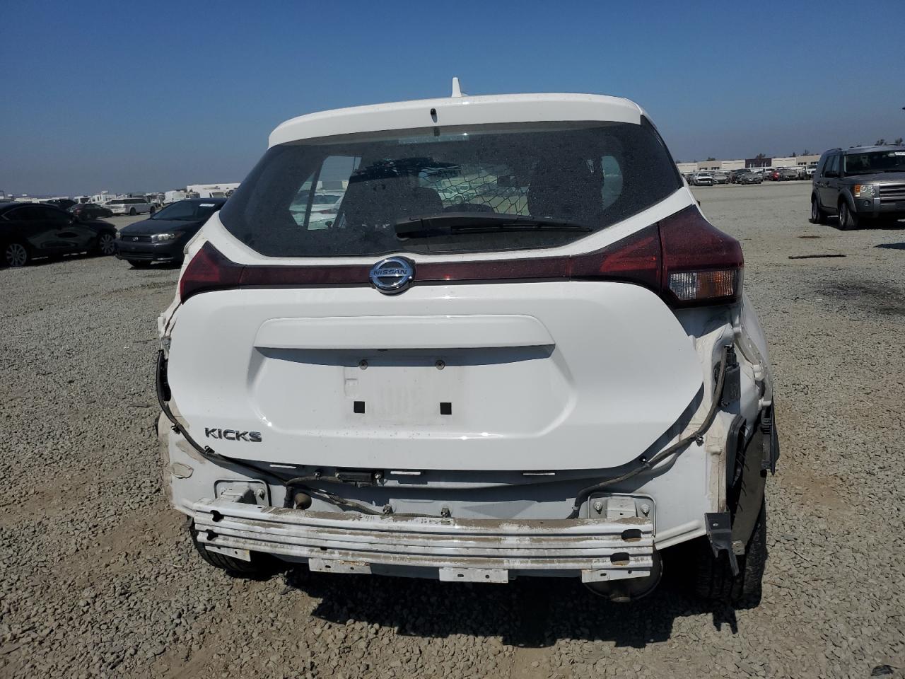 2021 NISSAN KICKS S photo 6