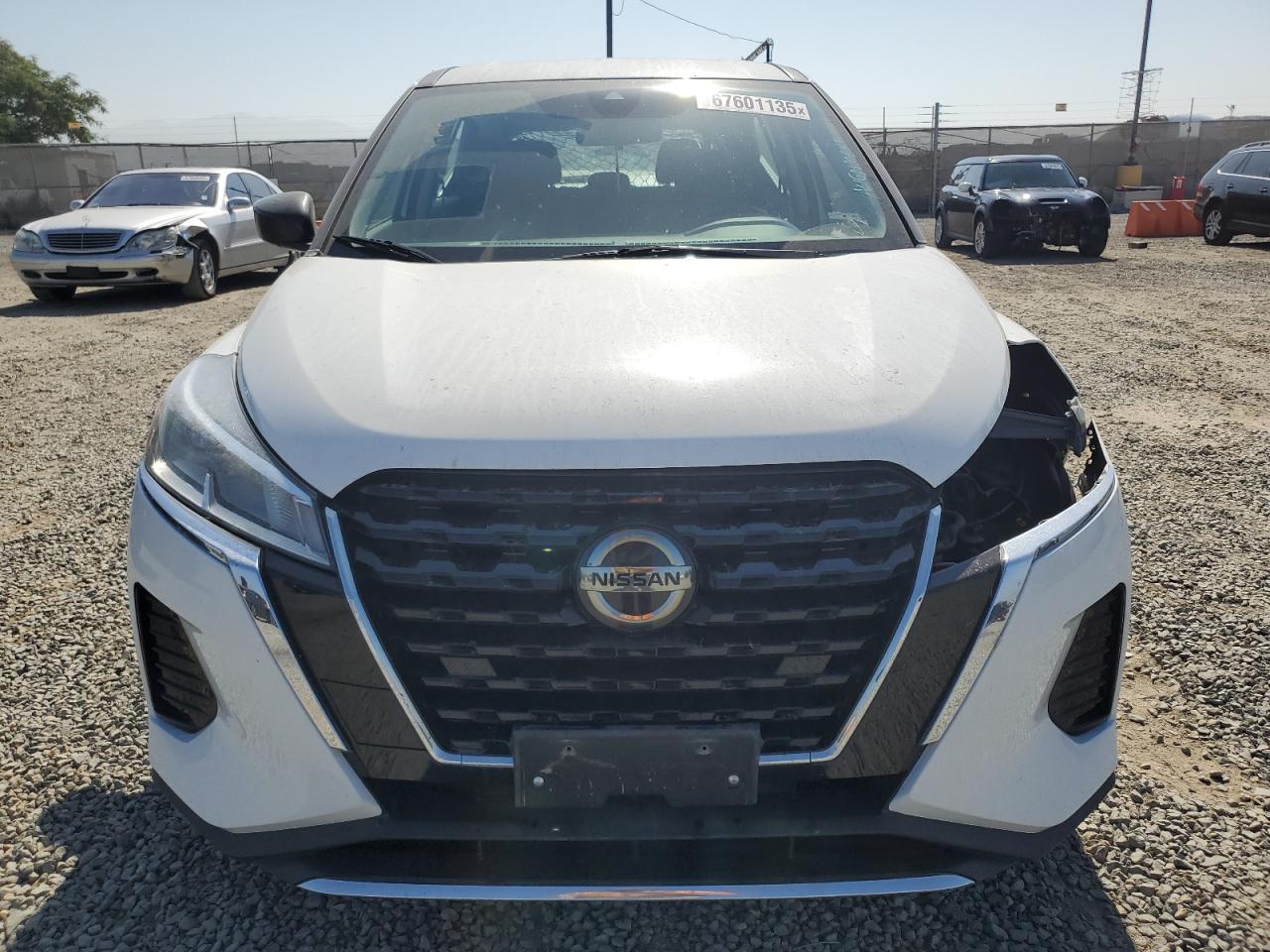 2021 NISSAN KICKS S photo 5