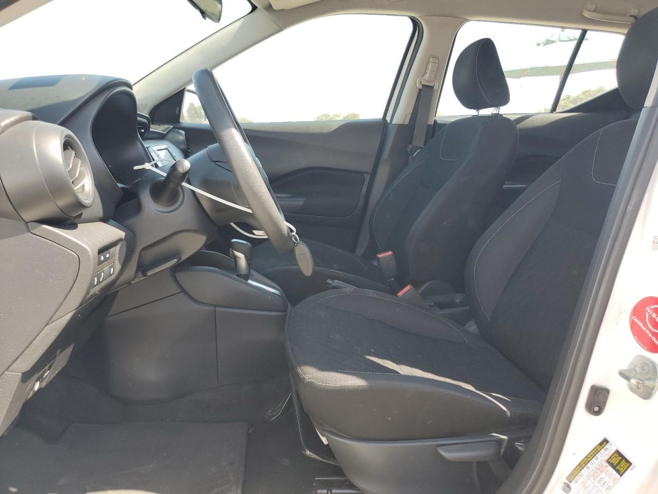 2021 NISSAN KICKS S photo 7