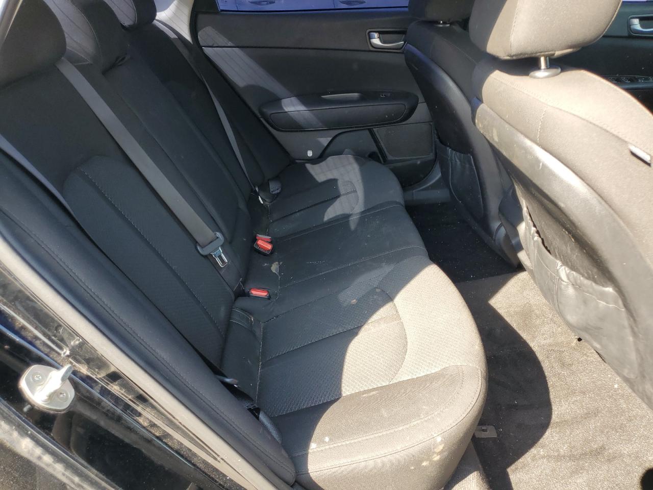 2018 KIA OPTIMA LX photo 19