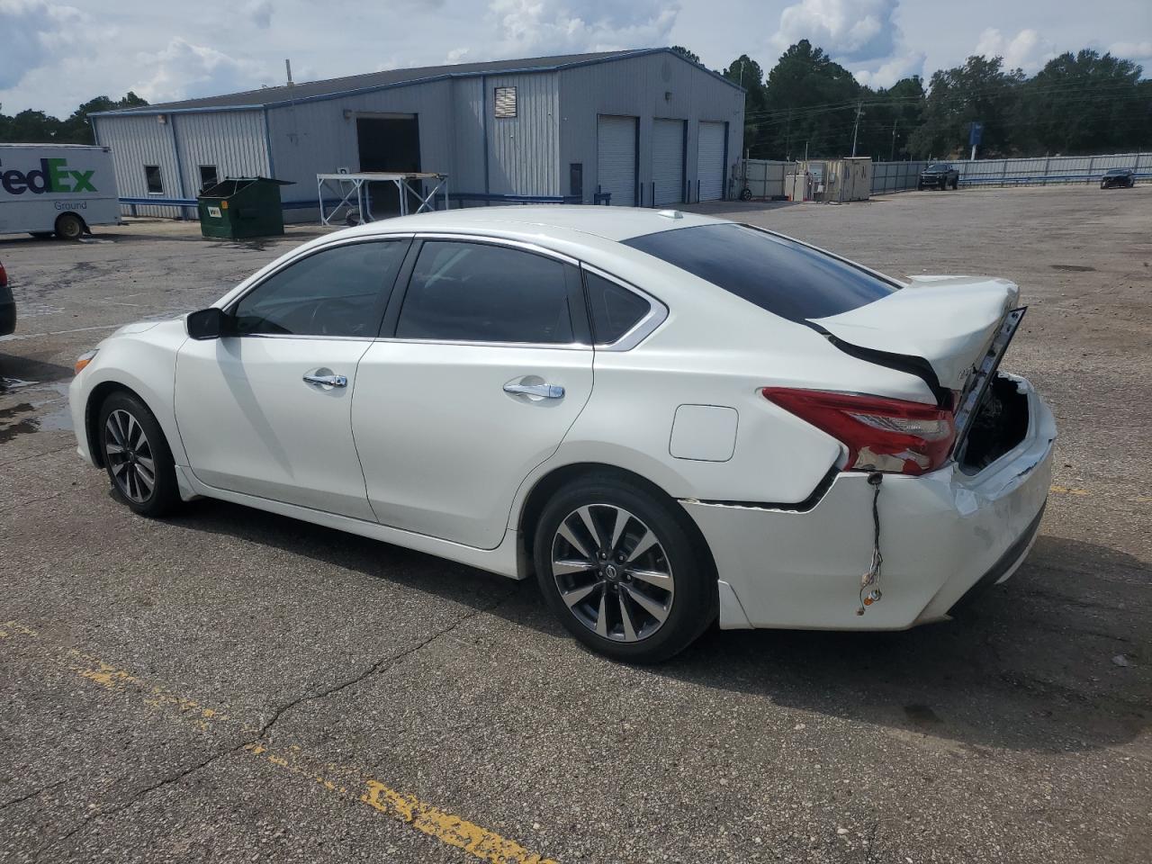 2016 NISSAN ALTIMA 2.5 SV photo 2