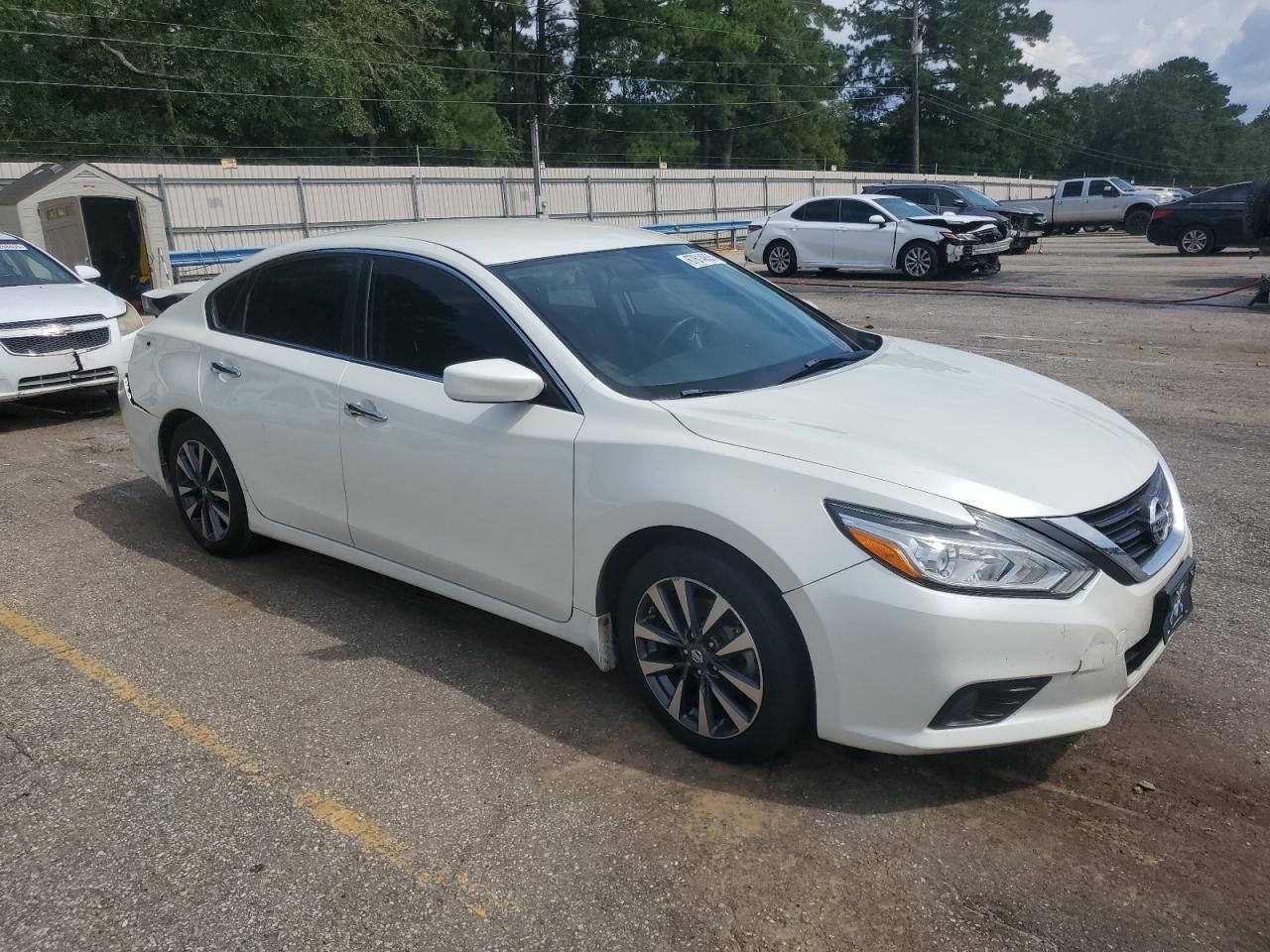 2016 NISSAN ALTIMA 2.5 SV photo 4