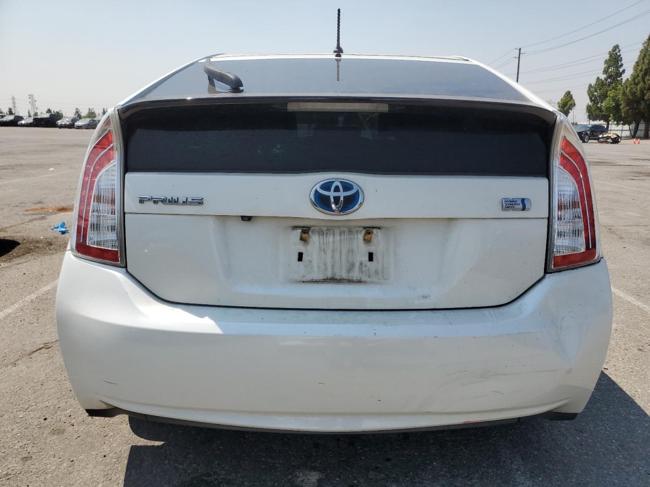 2015 TOYOTA PRIUS photo 11