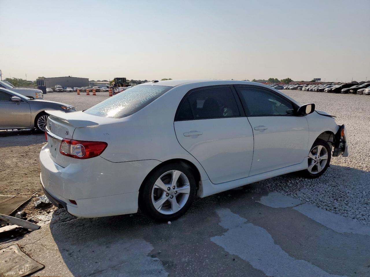 2012 TOYOTA COROLLA S photo 5